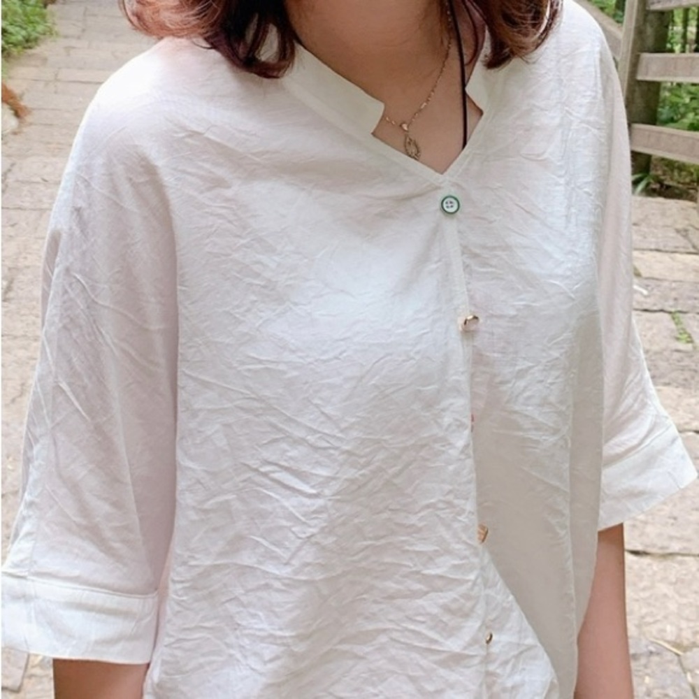 White shirt ☺️